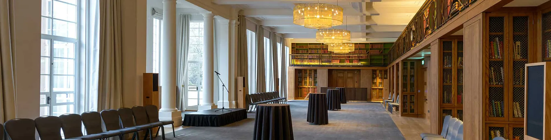 Maxwell Library Maxwell Library | Venue hire with private riverside balconies